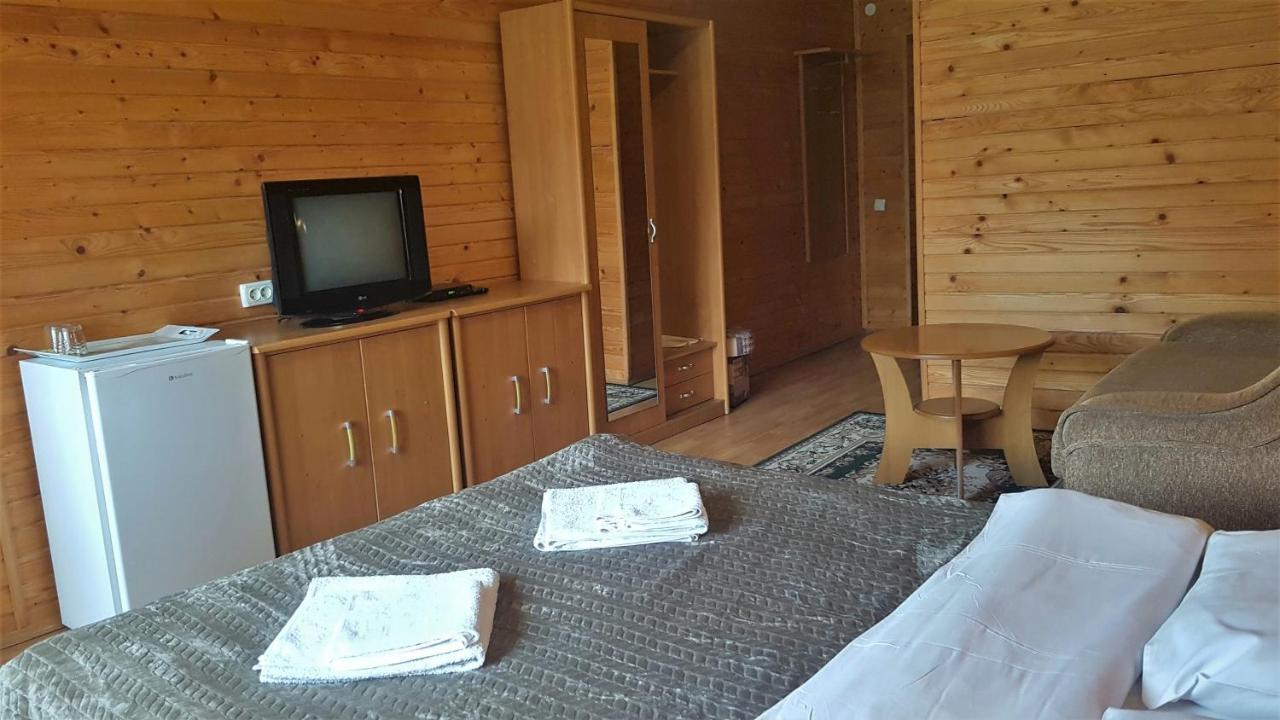 Karpatski Zori Hotel Bukovel Extérieur photo