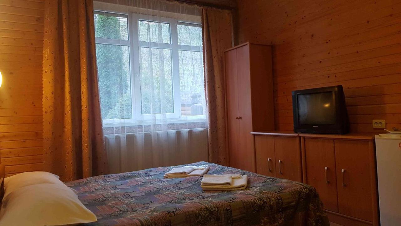 Karpatski Zori Hotel Bukovel Extérieur photo