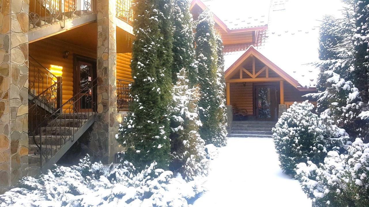 Karpatski Zori Hotel Bukovel Extérieur photo