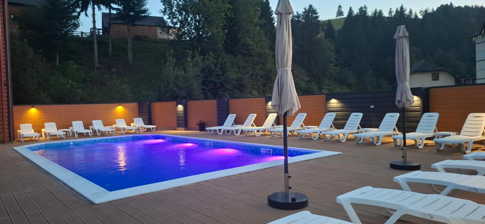 Karpatski Zori Hotel Bukovel Extérieur photo