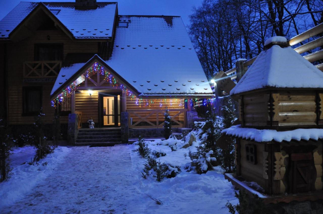 Karpatski Zori Hotel Bukovel Extérieur photo